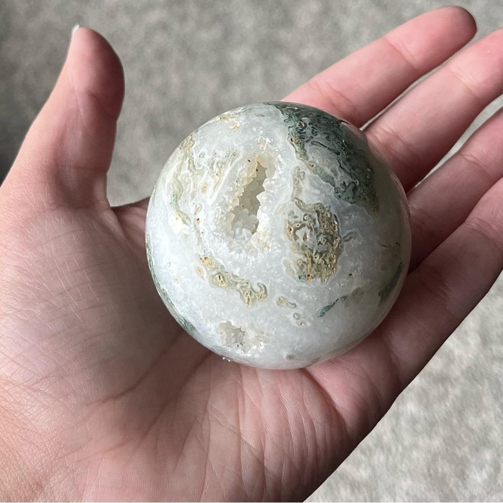 Moss Agate Sphere w/ Heart-Shaped Druzy Pocket - Picture 17 of 17